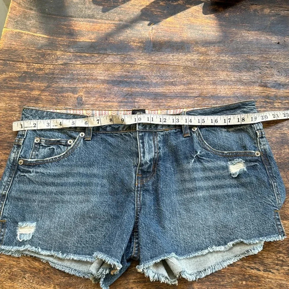 Ripcurl size 13 denim micro shorts beach brand cut offs distressed - Picture 6 of 9